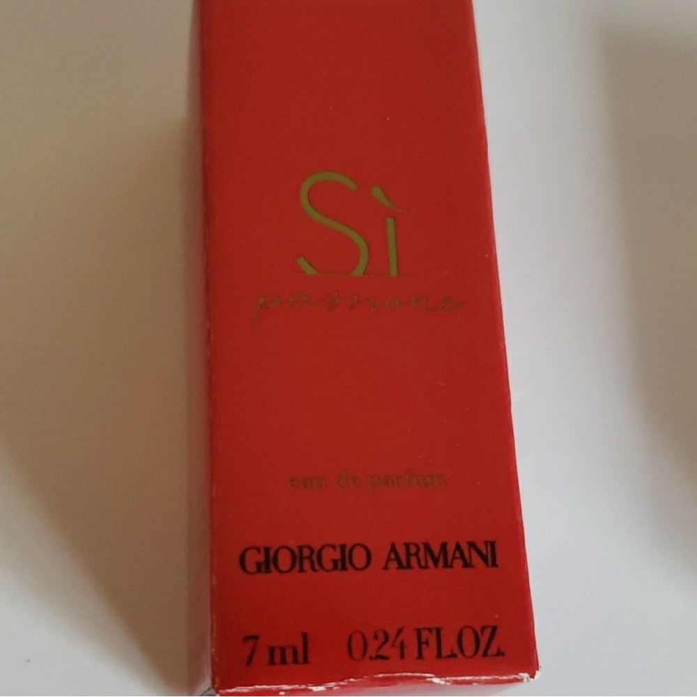 Gucci Flora and Bloom Perfume Set - Multicolor - Picture 7 of 7